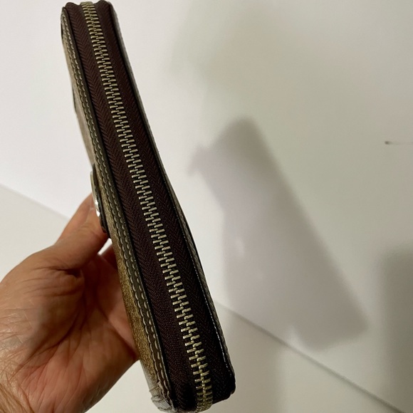 🌸COACH long wallet🌸 - Picture 7 of 15